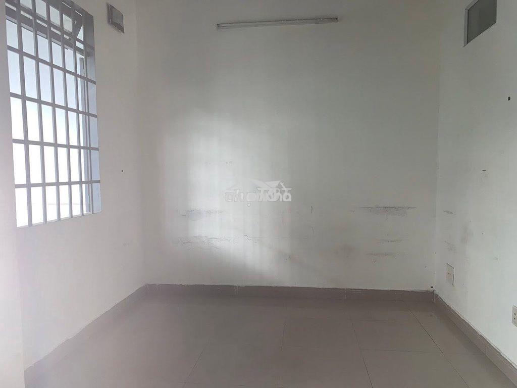 Bán nhà cấp 4 gác lửng giá rẻ gần chợ tân long - dĩ an  - 4