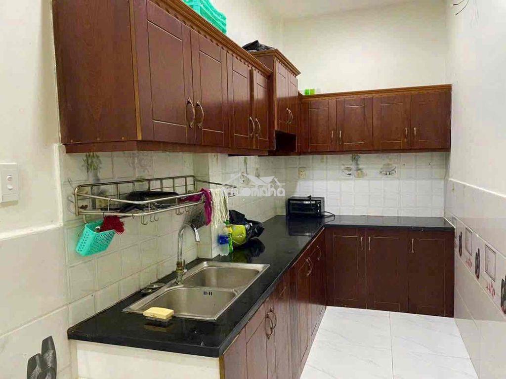 Nhà nguyên căn 2pn 2wc đường số 9 p9 - 3