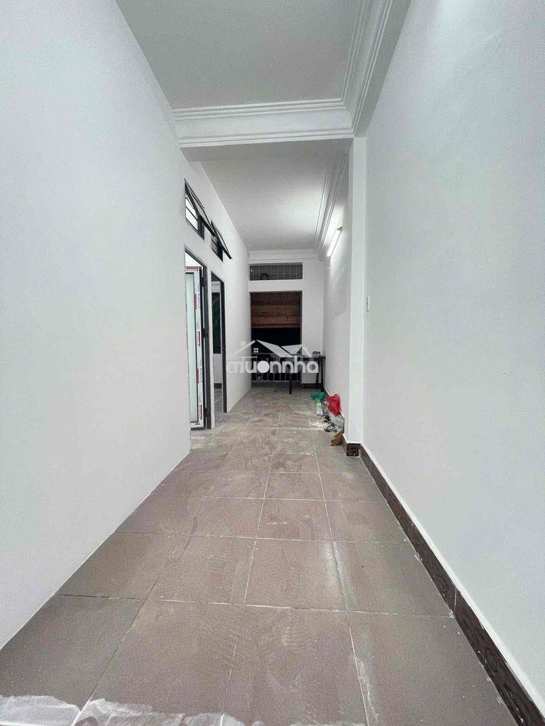 Căn 2pn ban công 50m2 p26 bt - 2