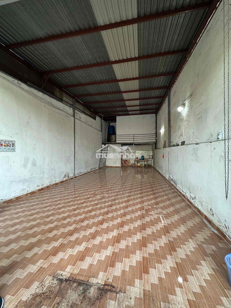 Cho thuê nhà làm kho xưởng hẻm xe tải2 tân..ht gần lvk,dt:5x16m suốt