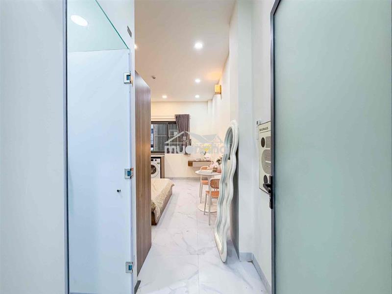 Studio cửa sổ view mới xây 100% phía sau bv chợ rẫy và hùng vương q5