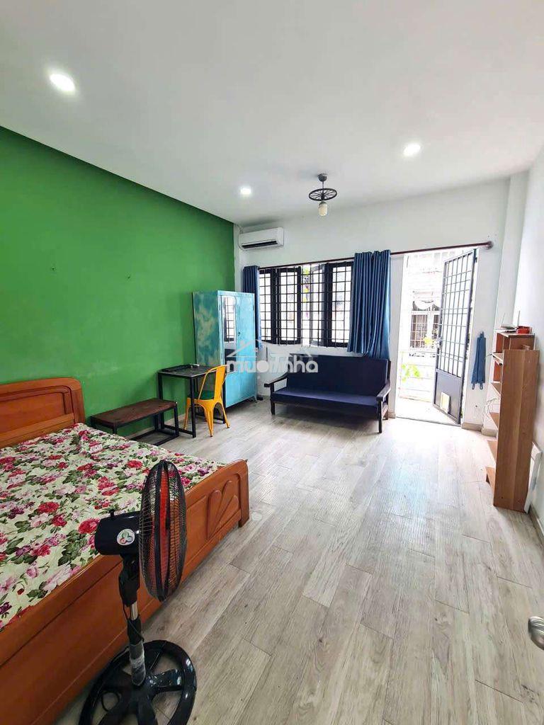 Cho thuê 1pn tách bếp, ban công, 30m2, hẻm 195 đ. điện biên phủ, p.15