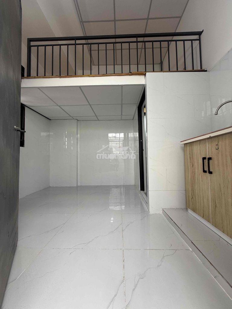 Phòng 16m . có gác . mới sửa xong .