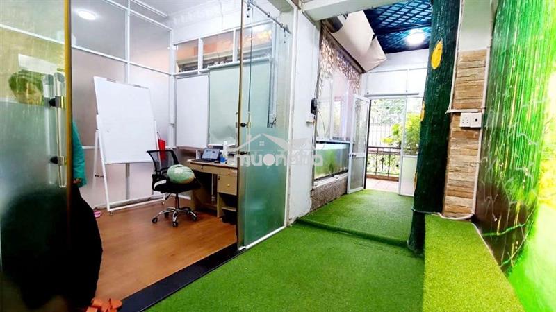 Văn phòng tại trệt tòa nhà, tiện tiếp khách, trưng bày sản phẩm, 24/24