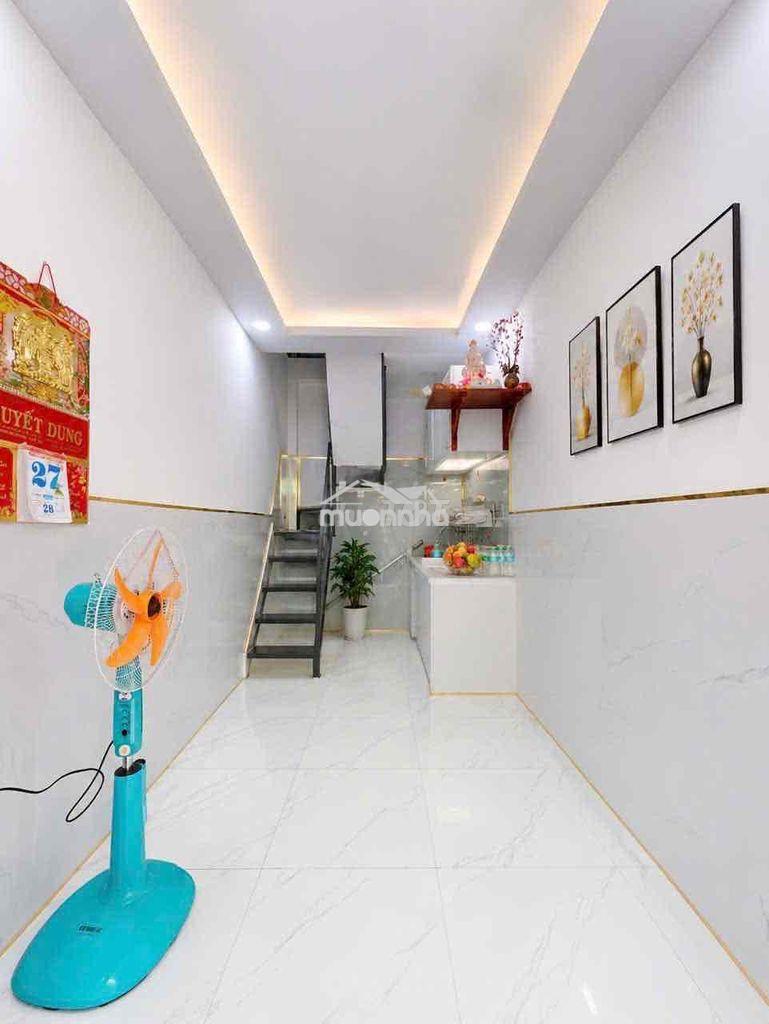 Bán nhà 3 tầng đường rộng rãi 3m vào ở ngay. - 3