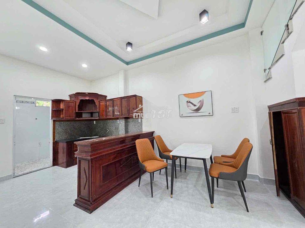 Bán nhà lầu mặt tiền đường 232 nguyễn đức thuận kế bên bv 512 - 4