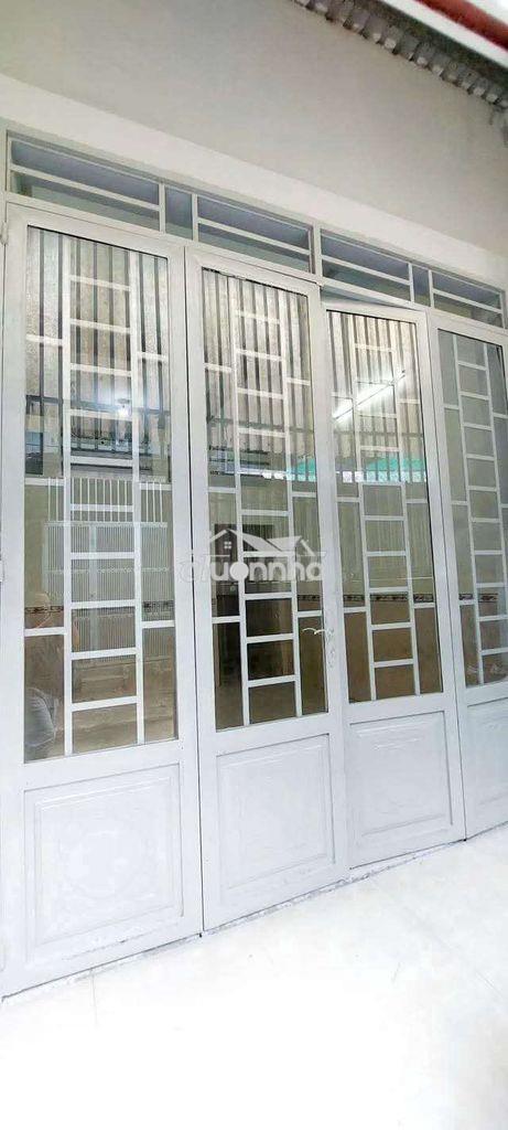 Bán nhà đoàn nguyễn tuấn, sổ riêng, đang cho thuê 5tr/th - 2