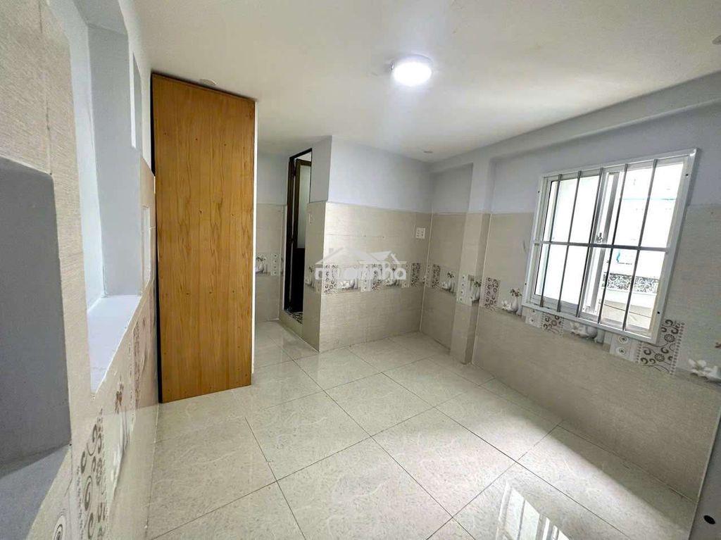 Nguyên căn 1t 2l 2pn 3w thích quảng đức phú nhuận.  - 3