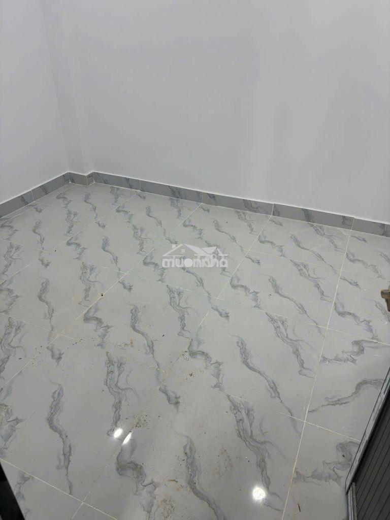 Cho thuê nguyên căn hẻm 1/ nhà mới xây