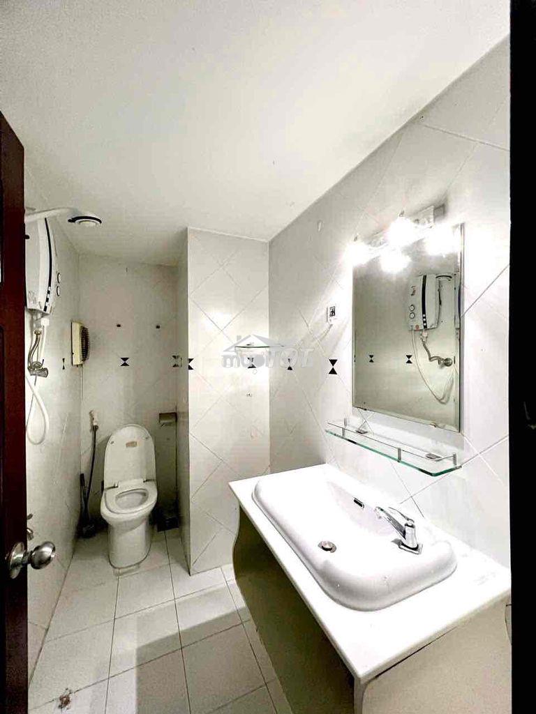 Cho thuê studio cửa sổ 20m2 decor đẹp ngay vòng xoay dân chủ quận 10 - 3