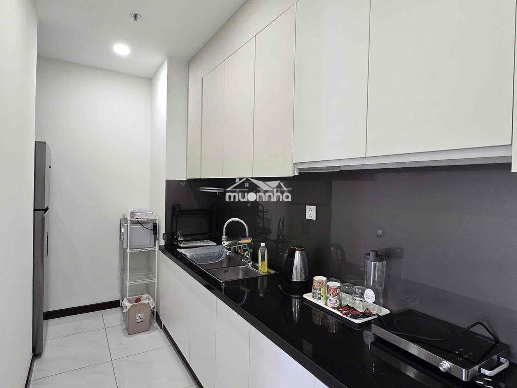 Cho thuê căn hộ full nội thất c-sky view - Ảnh 4
