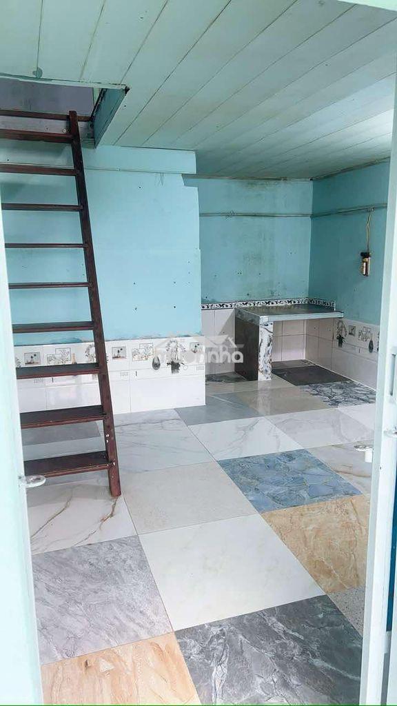Phòng trọ sạch đẹp giá rẻ 1,7 triệu/tháng – có gác, giờ giấc tự do