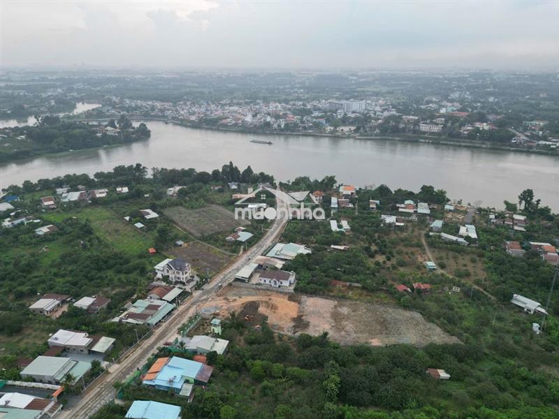 Bán gấp lô gần sông-10x16 (160m2 ) -sổ riêng thổ cư- chỉ 980triệu