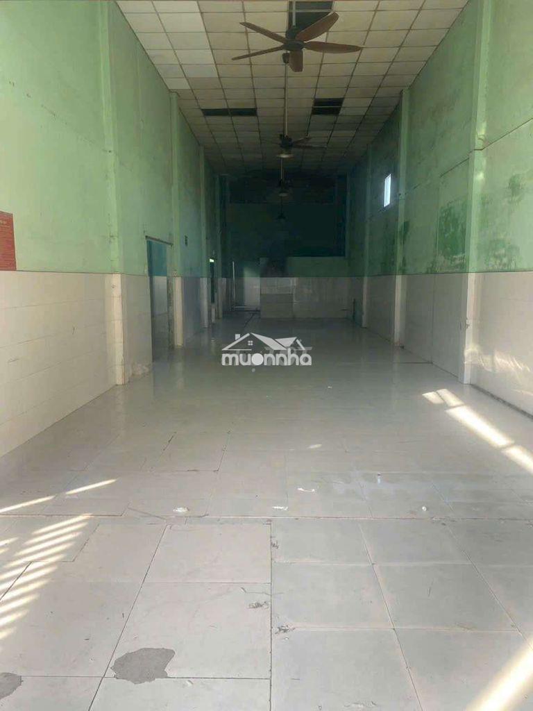 Xưởng dĩ an 350m² sẵn 3fa văn phòng làm kho sx