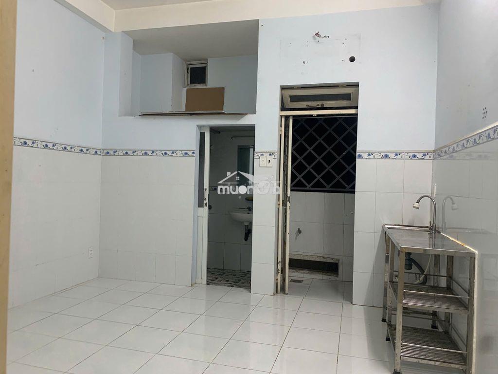 Phòng trọ cao cấp 22m2, đ. tám danh, quận 8 3,2 triệu- 22 m - 3