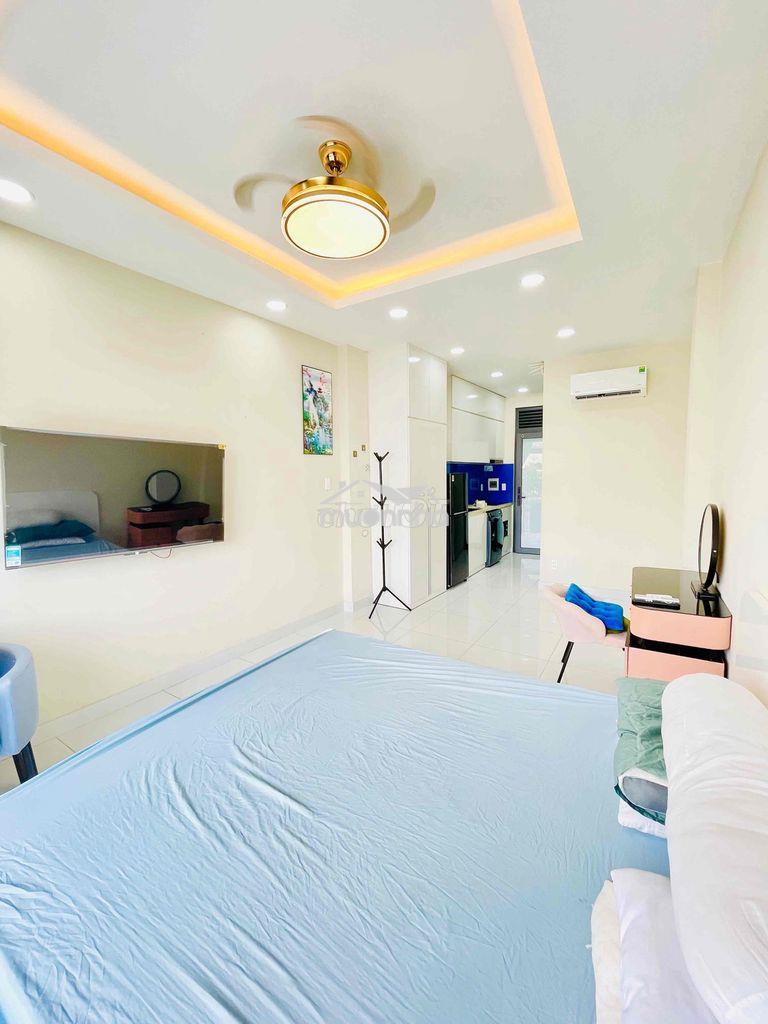 Cc thang máy - ban công - máy giặt riêng - full nt - lê quang định