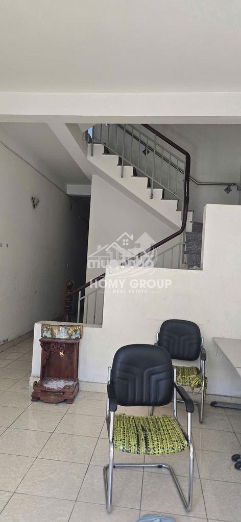Nhà phố 1 trệt 2 lầu 4pn 4wc - phạm văn đồng - gần tttm gigamall - 2