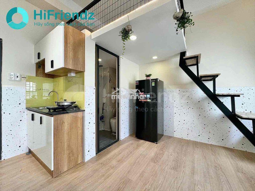 Phòng đẹp giá rẻ ban công thoáng, gác cao rộng 30m2 gần uth, vlu, q1 - 3