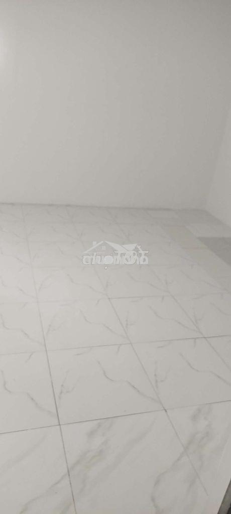Phòng máy lạnh mát mẻ diện tích 30 mét vuông gần đường lê trọng tán - 2