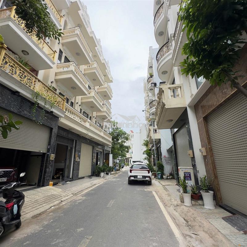 Nhà kdc bình thành - gần ngã 4 gò mây lê trọng tấn 4 lầu - hướng tây