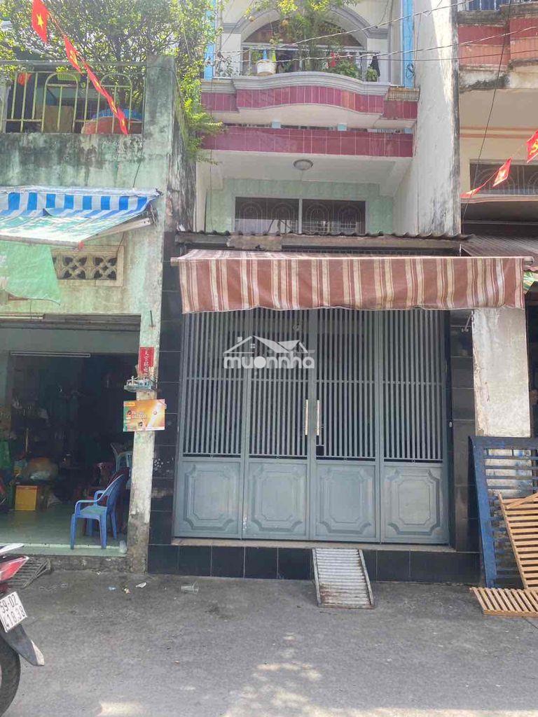 Nhanh tay lên a/c. nhà 1/ xe hơi đầu cách 1 căn. hẻm 32 og ich khiêm
