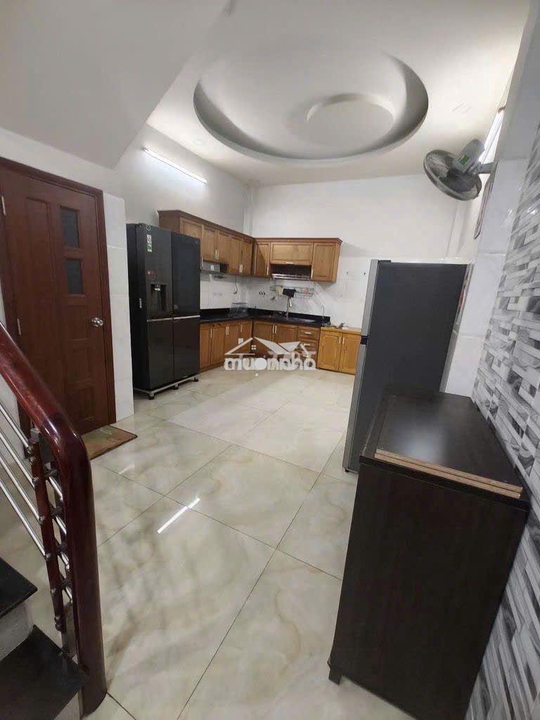 Cho thuê nhà nguyên căn 1trệt 2 lầu 4pn-  - đ.429 -q9, đầy đủ nội thất - 2