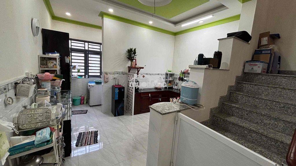 Cho thuê nhà gần vòng xoay hiệp thành 3, thủ dầu một, bình dương (gc - 4