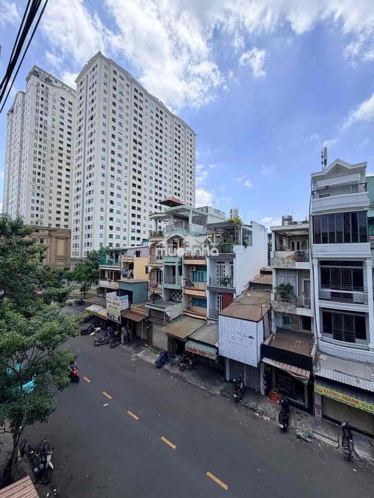 Nhỉnh 2,5 tỷ  - chung cư lý thường kiệt - 3.6x12.2m 3pn  - chung cư tầ