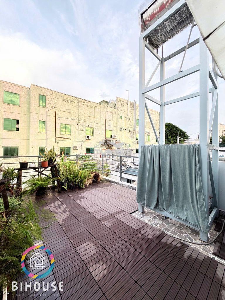 Phòng 30m2_ban công full nội thất_có máy chiếu_178 phan đăng lưu