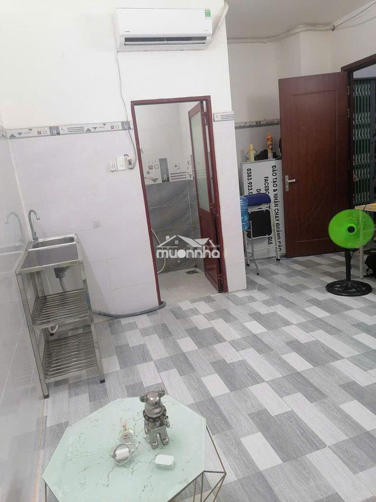 Cho thuê phòng 22m2 lầu 1, phòng 20 m2 đường cao lỗ