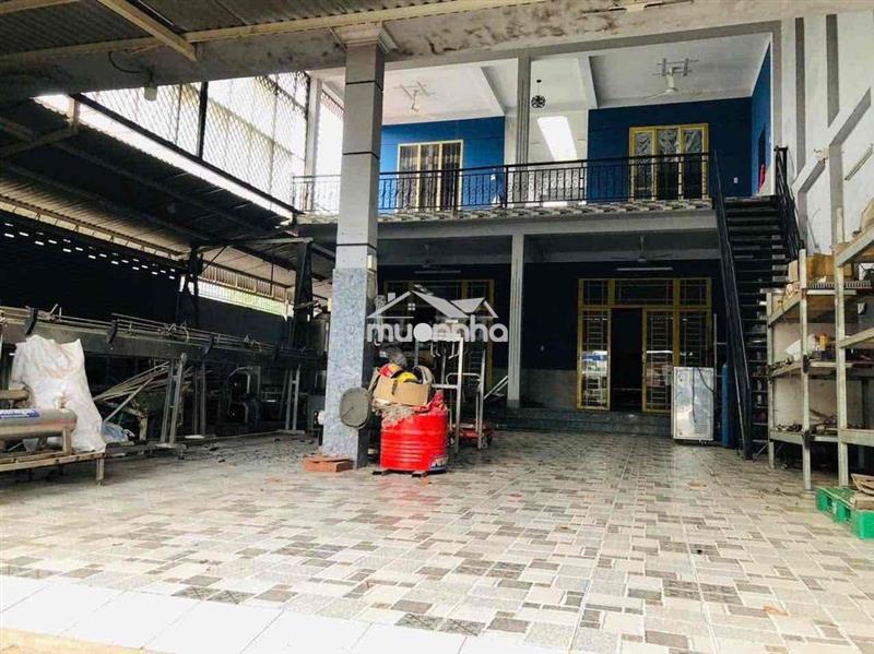 Cho thuê góc  mặt bằng kho 300 có nhà tại phường phú hoà bình dương