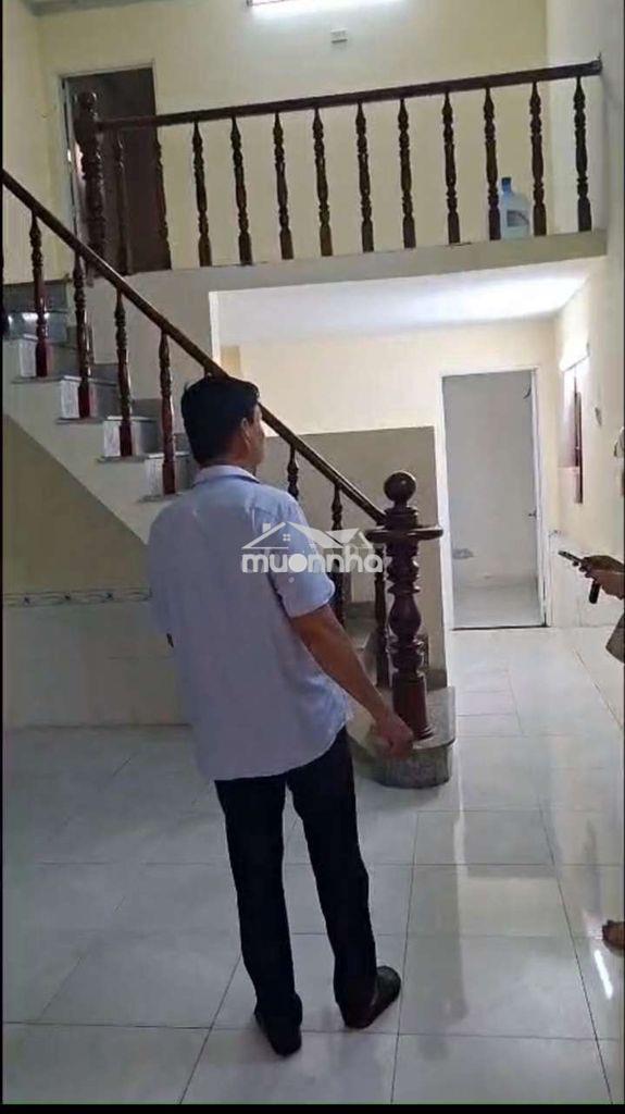 Cho thuê nhà gần trường tiểu trần văn ơn