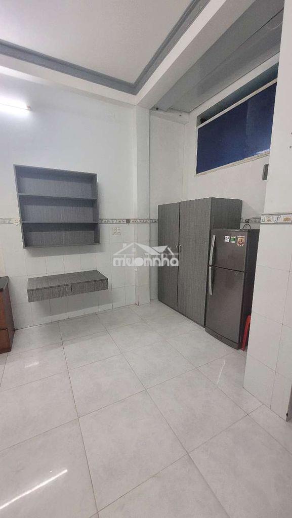 9 chủ cho thuê phòng 4tr3 ngay p4,quận 8