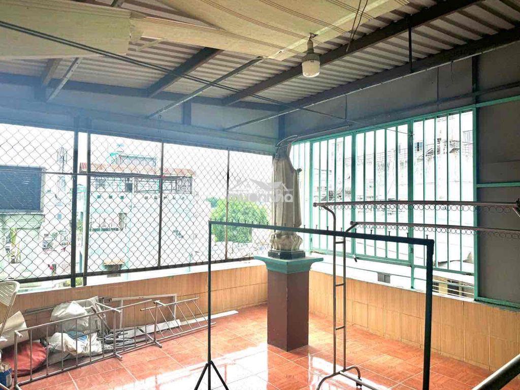 Nhà 3 phòng ngủ 5x5 cách mạng tháng 8. xe hơi tới cửa - 2