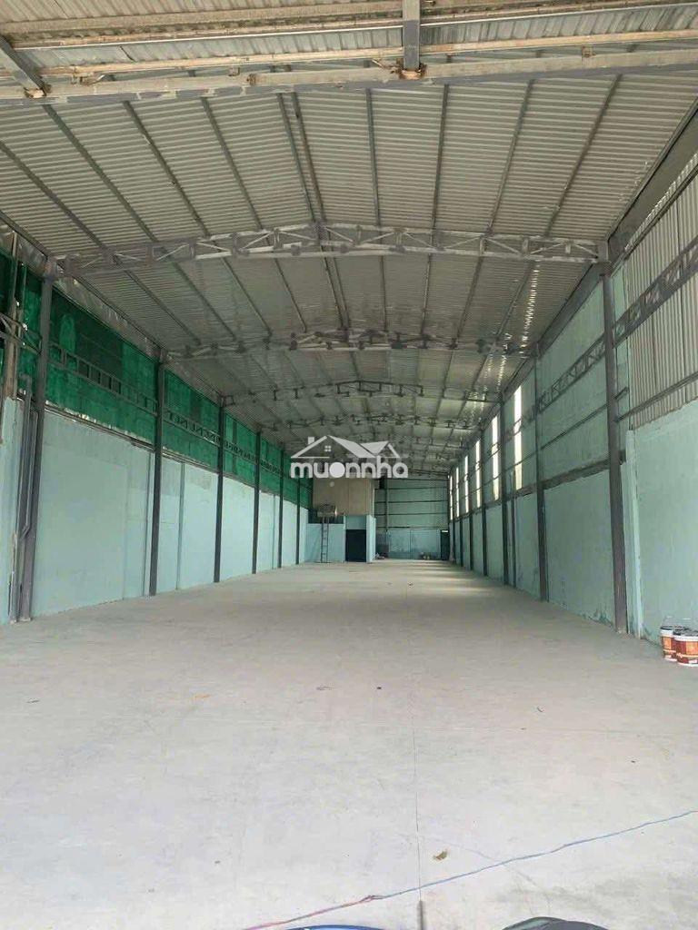 Cho thuê xưởng 850m2 có điện hạ trạm 250kva.giá thuê 38 triệu