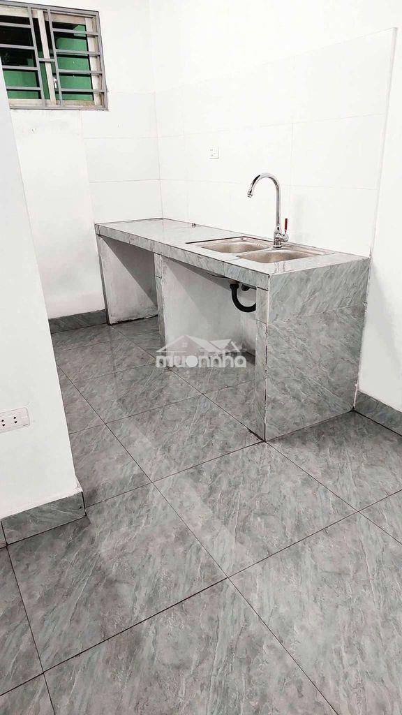Cho thuê nhà 40m2 - 3