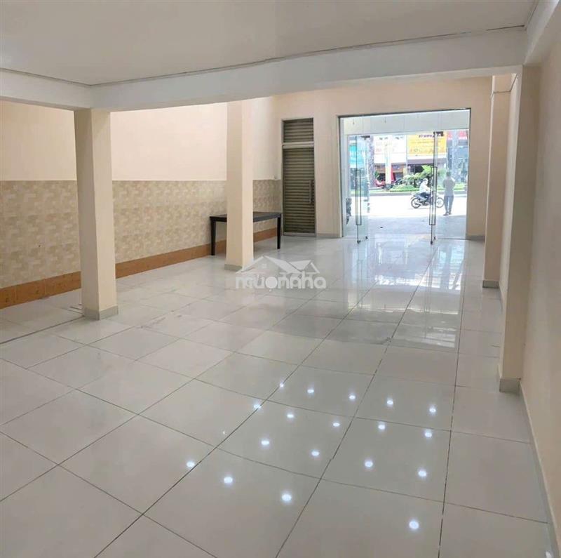 Chính chủ cho thuê mặt bằng ngay mặt tiền trường sơn công viên hvt