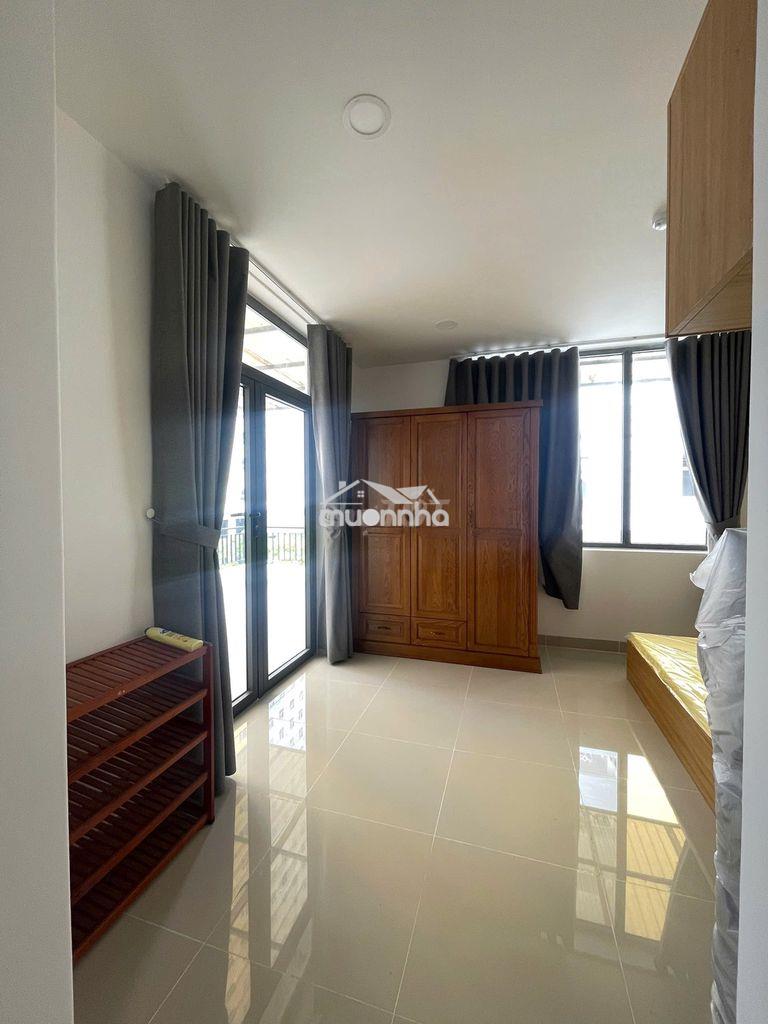 Cho thuê phòng biệt thự full nội thất di chuyển  đường võ văn kiệt