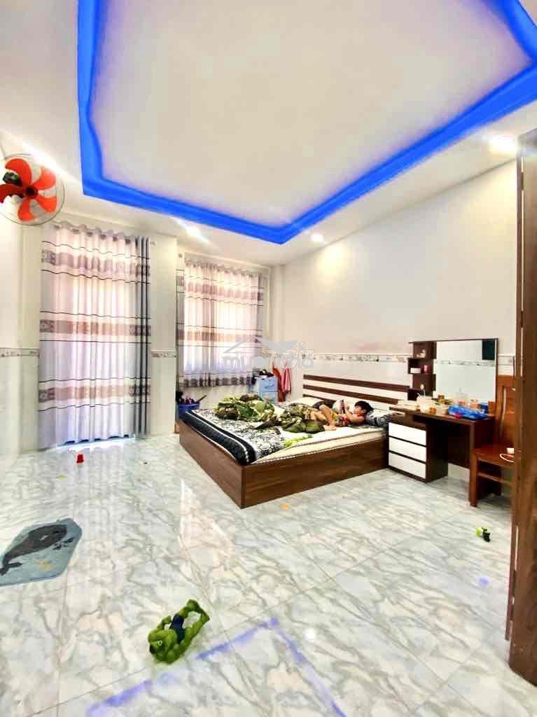 Nhà 3 tầng 7.2 x 17m - chỉ 6 tỷ còn bớt. - 3