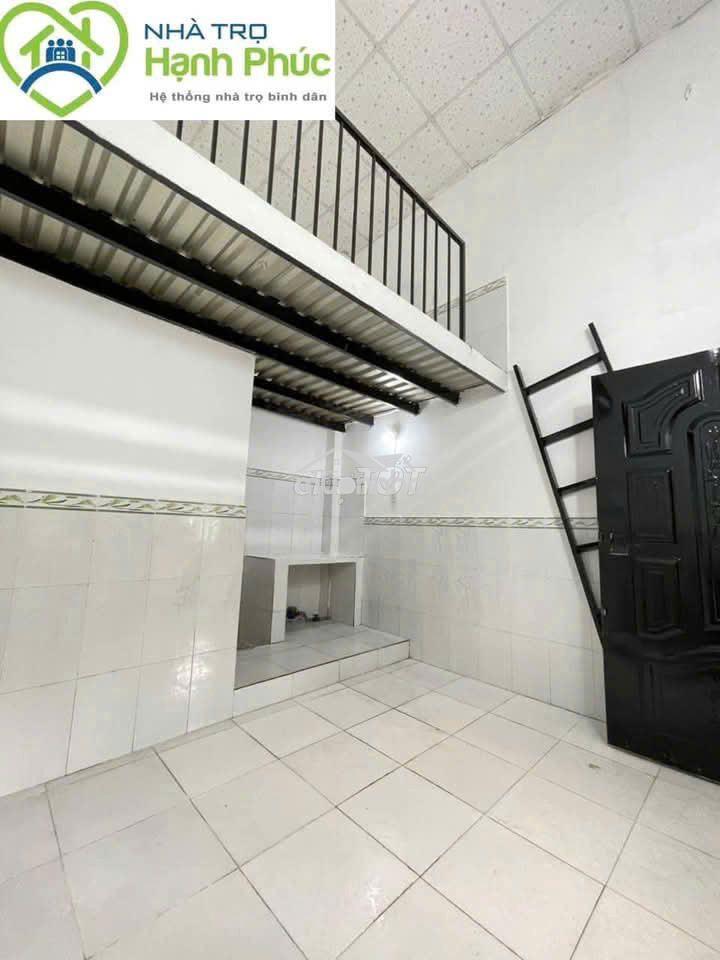 Phòng trọ gác cao cực thoáng ngay phạm văn đồng gần cầu vượt linh xuân - Ảnh 4
