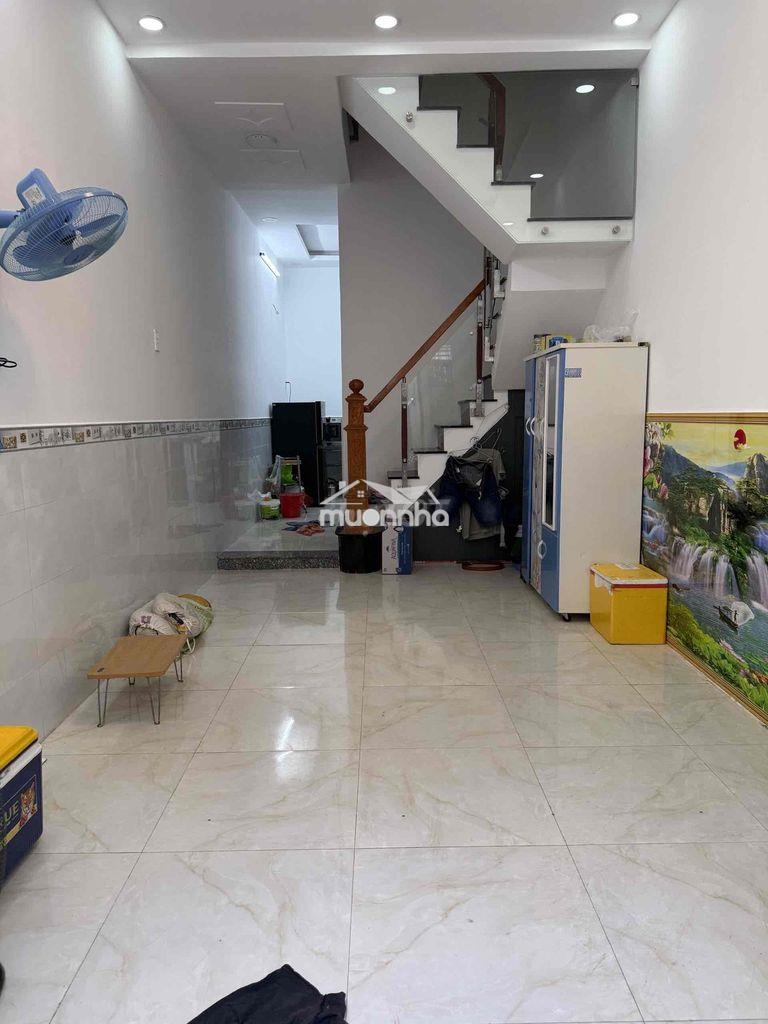 Nhà bán 1/ đường bến phú định, phường 16, quận 8