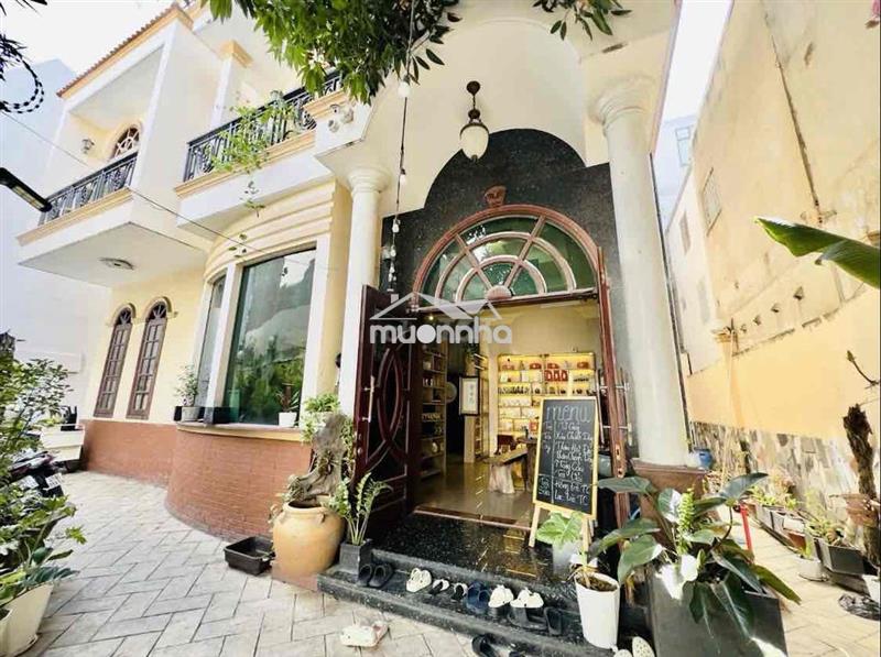 250m2(14x21)gấp bán biệt thự 3 tầng 6pn 95tr/m2 hẻm xe hơi ngay aeon