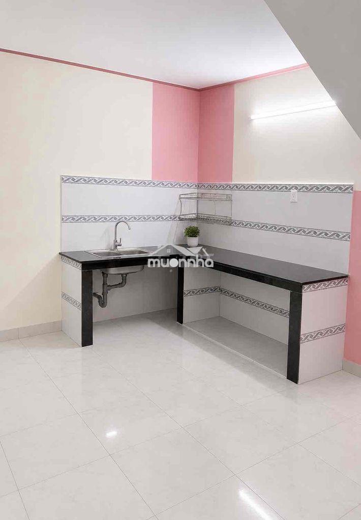 Cho thuê nguyên căn 4mx22m gác lửng hẻm lớn - 4