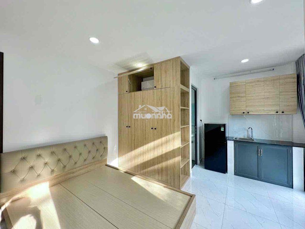 Studio ban công siêu xinh - full nội thất mới khai trương tại quận 1 - 2