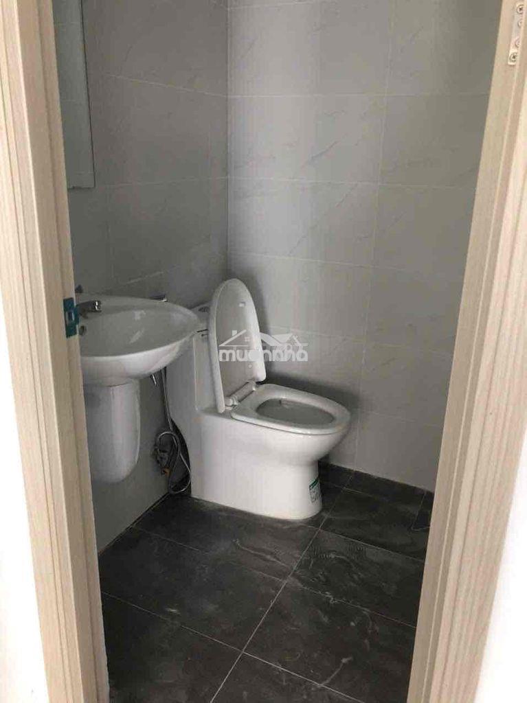 Building khu tây thạnh - 8 x 26 - 3 tầng - trống suốt - 4
