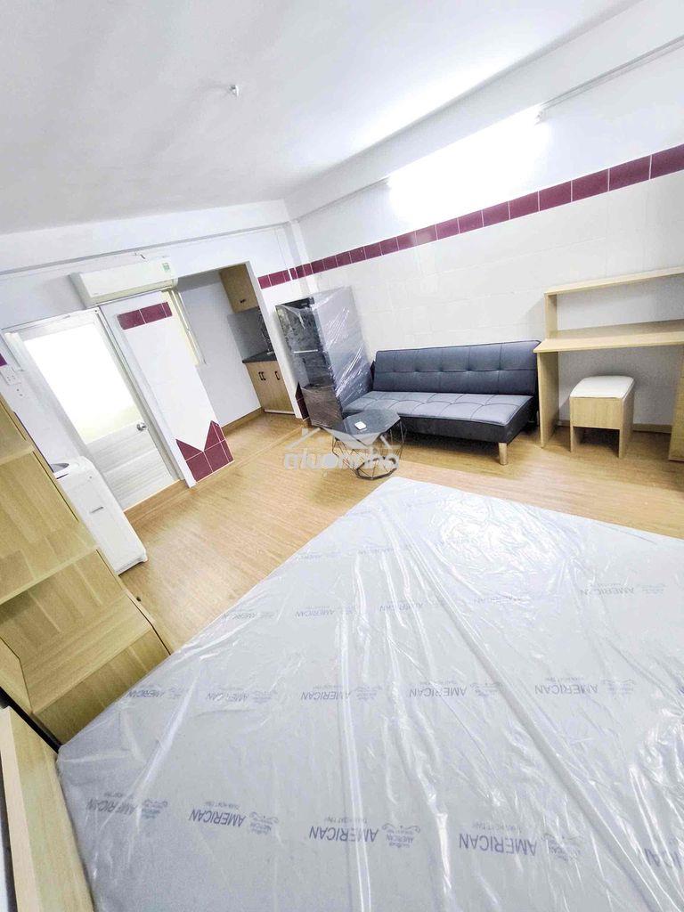 Phòng ngay đầm sen full nt