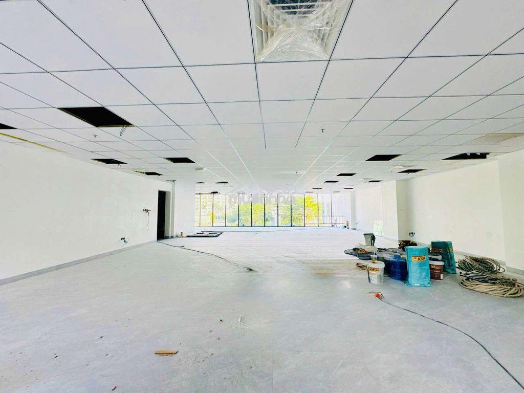 Dt 15 x 15m 1 trệt 4lầu  sân thượng thang máy ( sàn trống suốt ) - 3