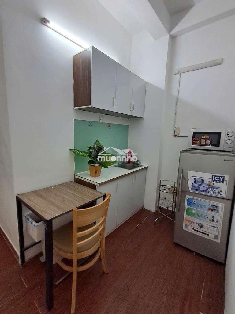 Phòng ngủ và bếp riêng - siêu rộng - sát chợ tân định - máy giặt riêng - 2