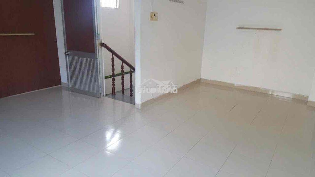 Cho thuê nhà khu bàn cờ 3 tầng đường 46d lê đại hành - 3