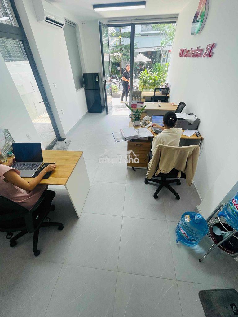 Văn phòng mới tầng trệt riêng tư có máy lạnh trục chính lakeview city - 4